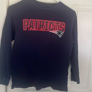 Patriots shirt. Size 10/12 kids but can fit women Small